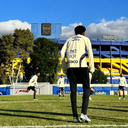 Neymar en la Bombonera: regalos, reencuentros y expectativa copera