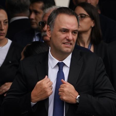 El sorpresivo poder que ganó Adorni mientras tiene un nivel de rechazo récord