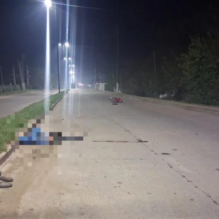 Tragedia en La Plata: un joven motociclista murió tras caer de su rodado
