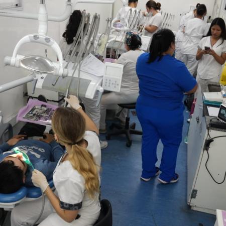 UBA: se mantiene hasta mañana a las 8:30 la jornada de protesta