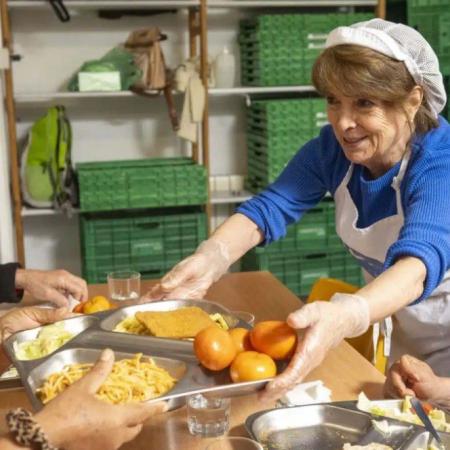 Qué pasa con los comedores tras la nueva habilitación de gastos básicos