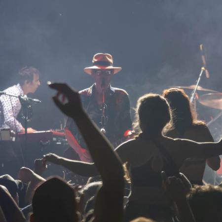 Skay vuelve con Los Fakires a Bolívar: el show que ya mueve a los fans