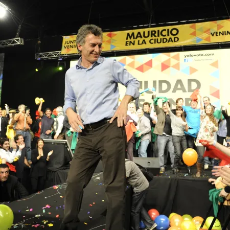Larreta, Filmus y la duda de Macri: a 15 años de sondeos clave para el mapa 2011