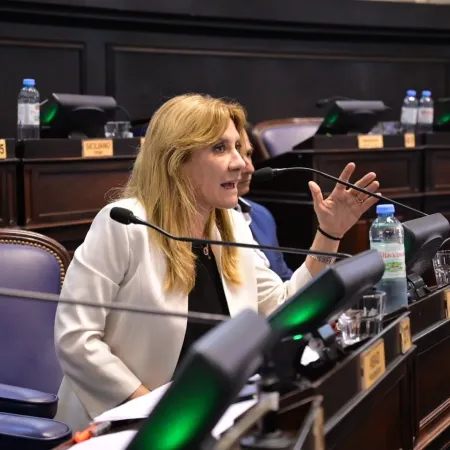 Aguinaldo en riesgo en 70 municipios de PBA: qué medida apura la UCR