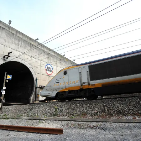 Eurotúnel: la infraestructura que conecta Folkestone con Coquelles bajo el Canal