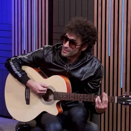 Brian Tolenti: del subte al homenaje que revive a Gustavo Cerati