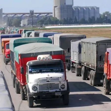 Santa Fe abre un frente con el campo por un fideicomiso para rutas a los puertos