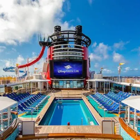 Escándalo en Disney Cruise: arrestos y deportaciones en Estados Unidos