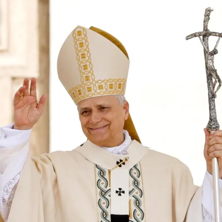 León XIV cumple un año en un mundo en guerra: el impacto que siente la Iglesia