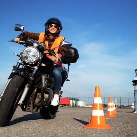 La ANSV lanza una matrícula nacional para instructores de motos