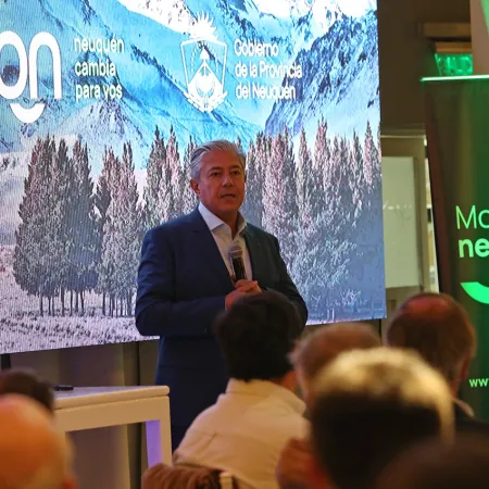 El gobernador de Neuquén convocó a empresarios a invertir y crecer con Vaca Muerta