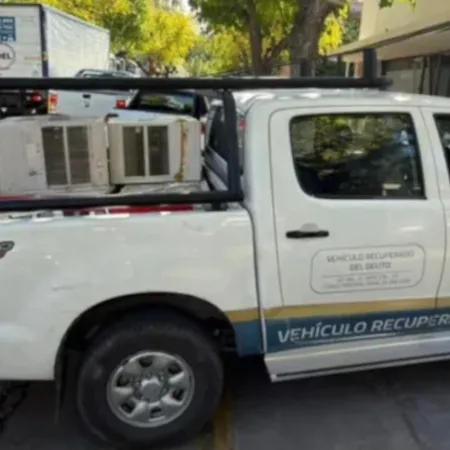 Suspendieron a empleados judiciales acusados de usar una camioneta “recuperada del delito” para robar