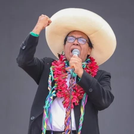 Perú 2026: Sánchez lleva a la izquierda al balotaje y alerta al mercado