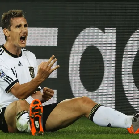 Quién es el máximo goleador histórico en la Copa Mundial de FIFA
