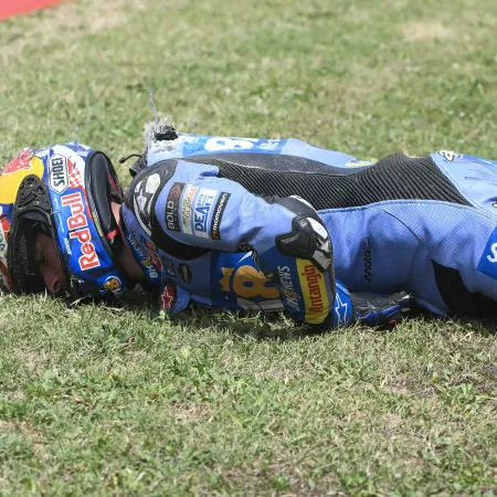 El impactante choque de Álex Márquez en MotoGP que hizo temer lo peor