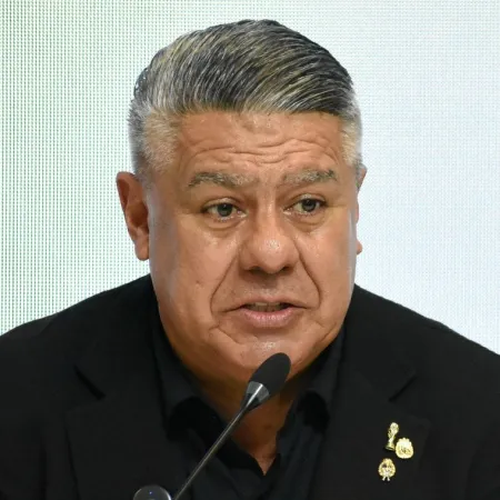 Chiqui Tapia viajará al Mundial: los argumentos del juez y qué pasa si incumple
