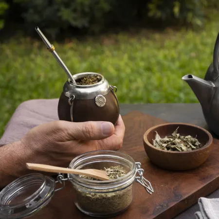 El negocio de la yerba en rojo: qué revela el informe del CEPA sobre los productores