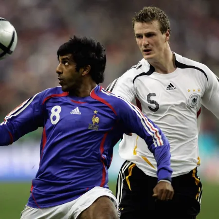 Vikash Dhorasoo, el jugador que filmó en secreto a Francia en el Mundial 2006