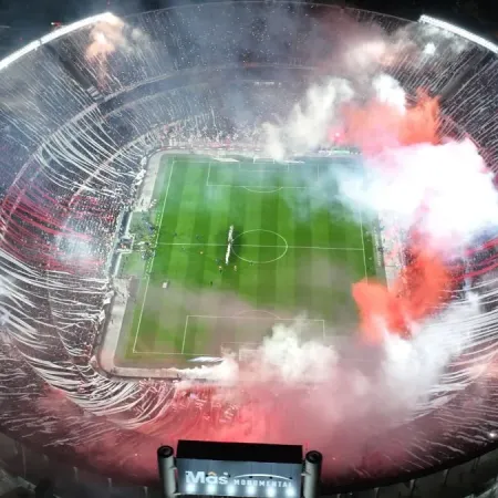 Del pasado al futuro: cómo el Monumental pasó de herradura a gigante total