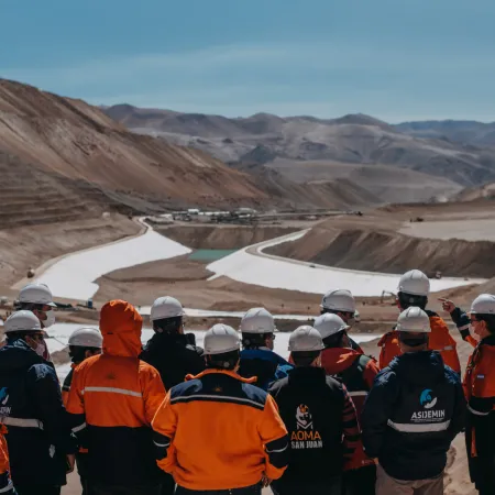 Perú duda sobre su minería y Argentina gana espacio con el RIGI