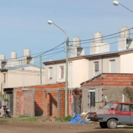 ¿El acceso a la vivienda en Argentina es un "lujo” o una "cuestión de mercado"?