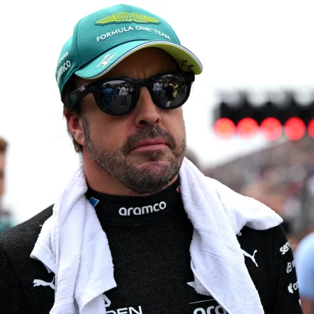 Alonso confía en mejoras de Aston Martin tras el verano y deposita esperanzas en Mónaco
