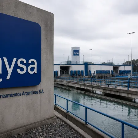 Milei avanza con la venta de AySA: el Gobierno licita el 90% de la empresa