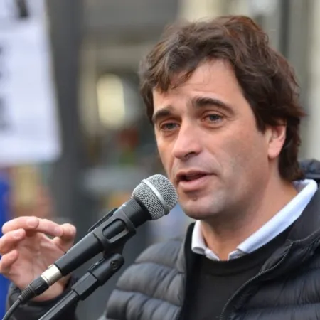 Gabriel Solano alerta por un récord de endeudamiento que golpea a las familias argentinas
