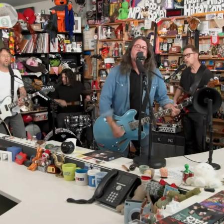 Dave Grohl sorprendió con Foo Fighters en un Tiny Desk más íntimo y potente