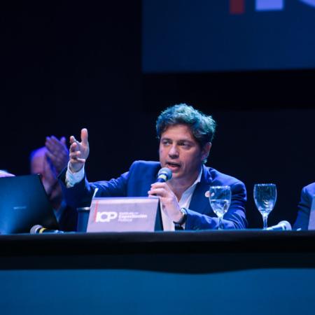 Kicillof lanza un curso federal, gratuito y abierto sobre el futuro de la Argentina