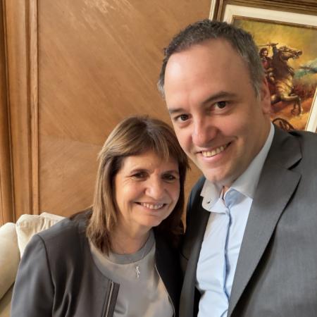 Bullrich apuró a Adorni: el pedido urgente que le hizo en vivo