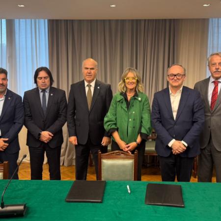 CAA, SENASA y Agricultura firmaron un convenio para impulsar exportaciones
