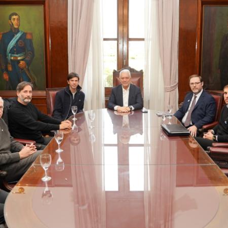 La Plata acelera cambios en compras públicas: qué puede mejorar en la gestión