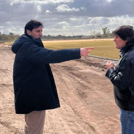 Milito y Lamadrid recorrieron el nuevo predio de Racing en Ezeiza