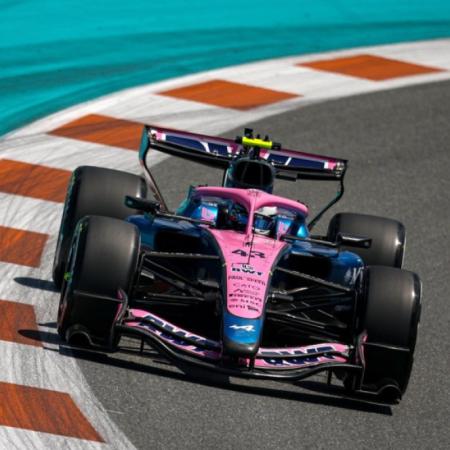 Colapinto brilla en Miami: igualó su mejor clasificación y largará 8° en la Sprint