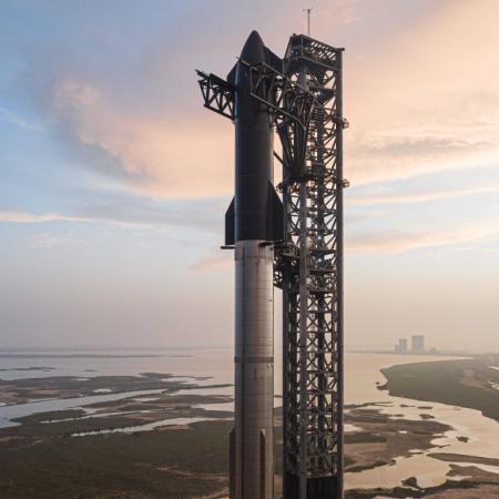 Starship acelera una pelea satelital que toca a Argentina