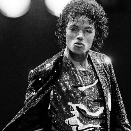 La película de Michael Jackson reordena el ranking y devuelve a Thriller al 1
