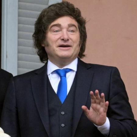 Sin foto ni despedida: el silencio de Milei sobre Adorni suma tensión al Gobierno