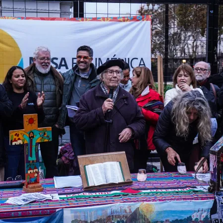 Pérez Esquivel lanzó un ayuno frente a Casa Rosada y apuntó contra Javier Milei