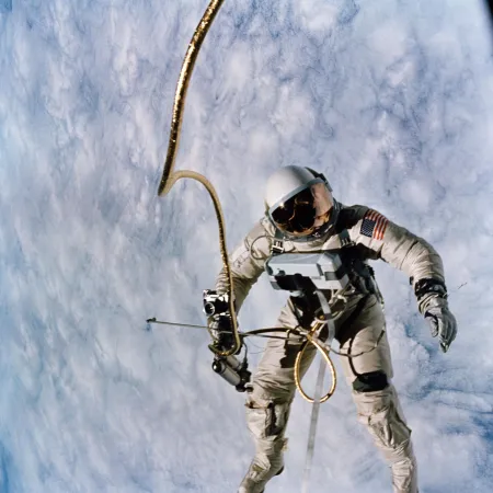 El primer paseo espacial de Estados Unidos que abrió la era fuera de la nave