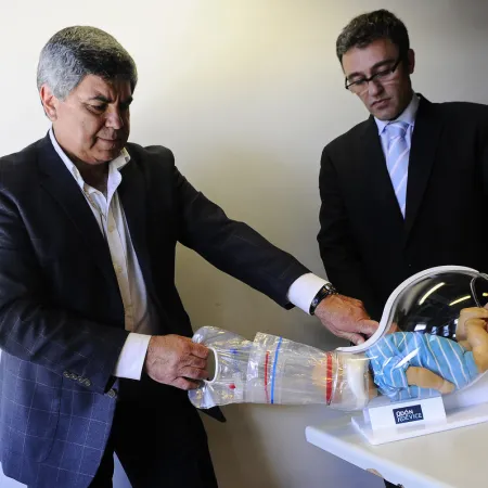 Cómo funciona el invento argentino que ya se usó en más de 300 nacimientos en Europa
