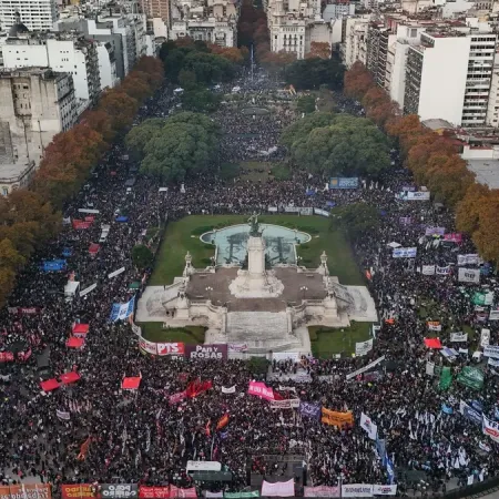 Bullrich cruzó al feminismo y reavivó la discusión que sigue movilizando al país