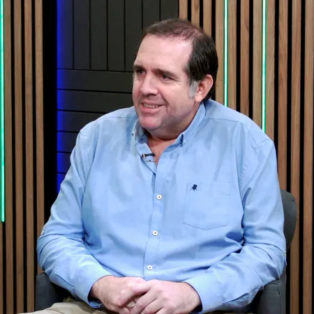 Luciano Bugallo: cómo conoció a Carrió, Santilli en PBA y el miedo K del campo