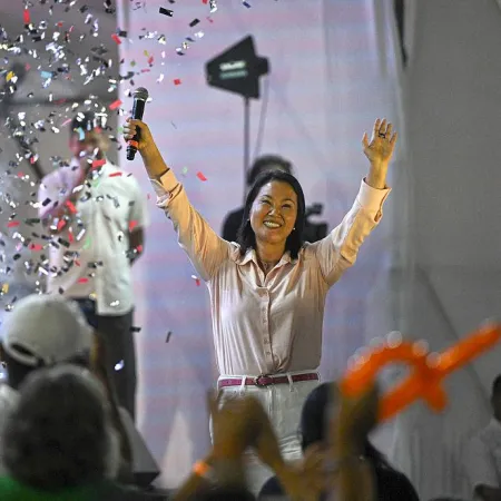 Ipsos marca empate entre Roberto Sánchez y Keiko Fujimori en Perú