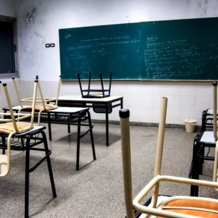 Kicillof enfrenta un paro que puede frenar clases y escalar el conflicto