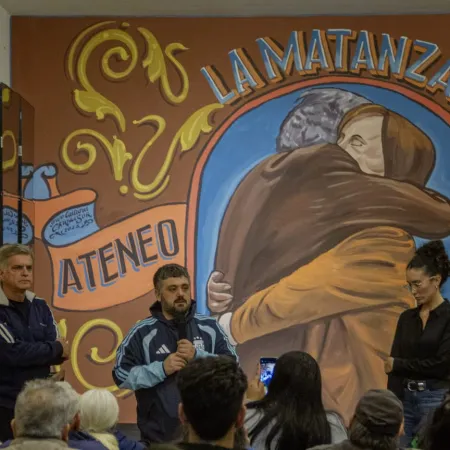 Tignanelli cruzó a los dirigentes que no defienden a Cristina: "Habrá que buscar otros"
