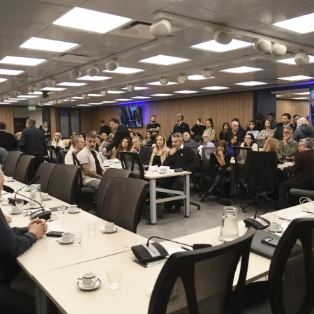 El Congreso puso la lupa sobre las prisiones domiciliarias y represores condenados