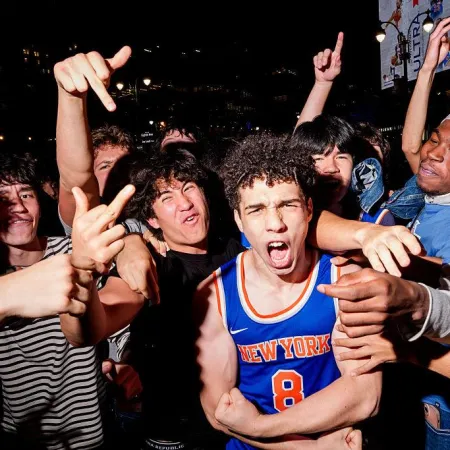 Madison Square Garden y la ciudad de Nueva York, tomadas por la fiebre naranja