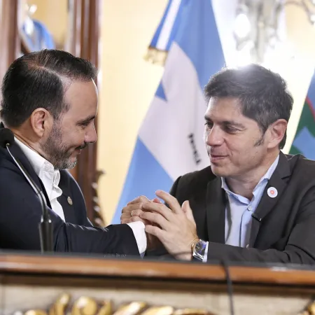 La jugada de Kicillof en Santa Fe que apunta a reconstruir al peronismo