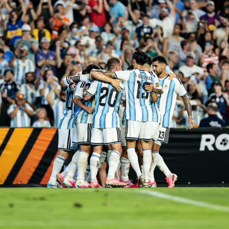 Argentina debuta contra Argelia: todos los partidos de hoy del Mundial